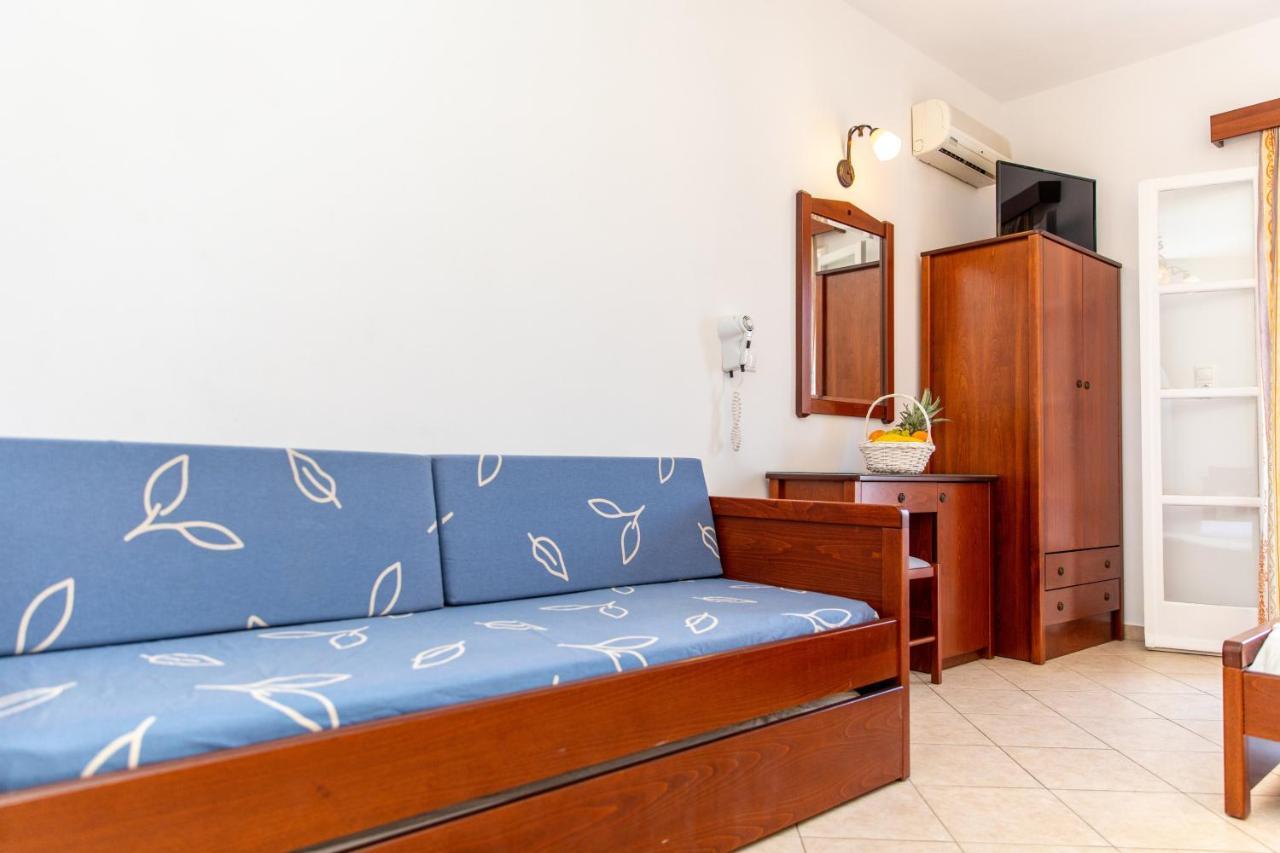 Surfer Paradise Naxos City Ngoại thất bức ảnh